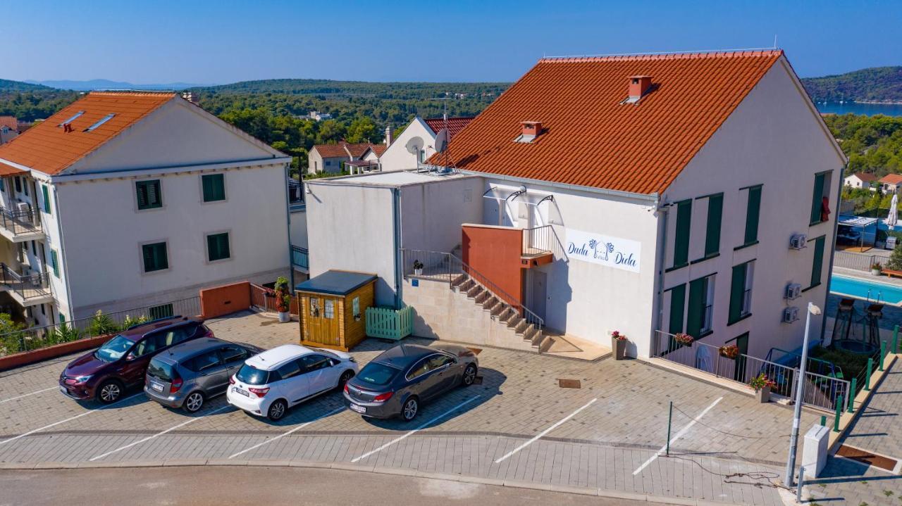 Villa Dada I Dida Milna  Exterior foto