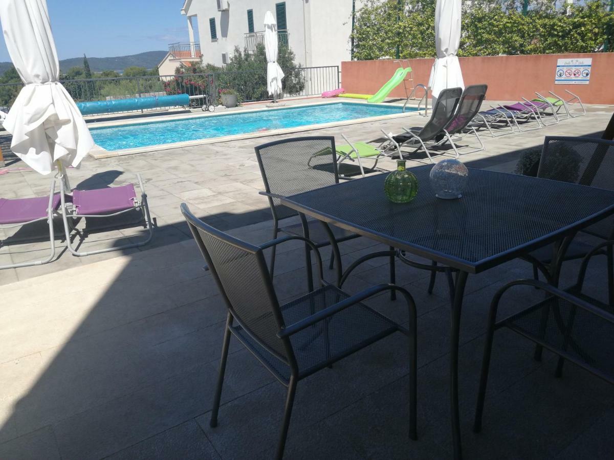 Villa Dada I Dida Milna  Exterior foto