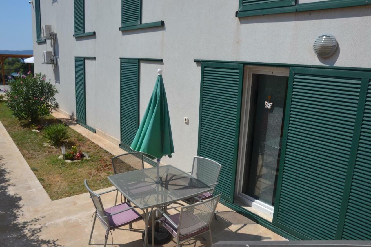 Villa Dada I Dida Milna  Exterior foto